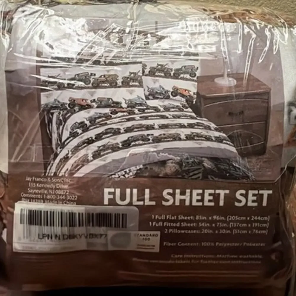 Monster Jam Jay Franco Kids Sheet Set with Fitted, Flat Sheets & Pillow Cover